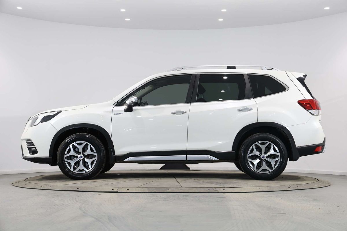 2021 Subaru Forester Hybrid L S5