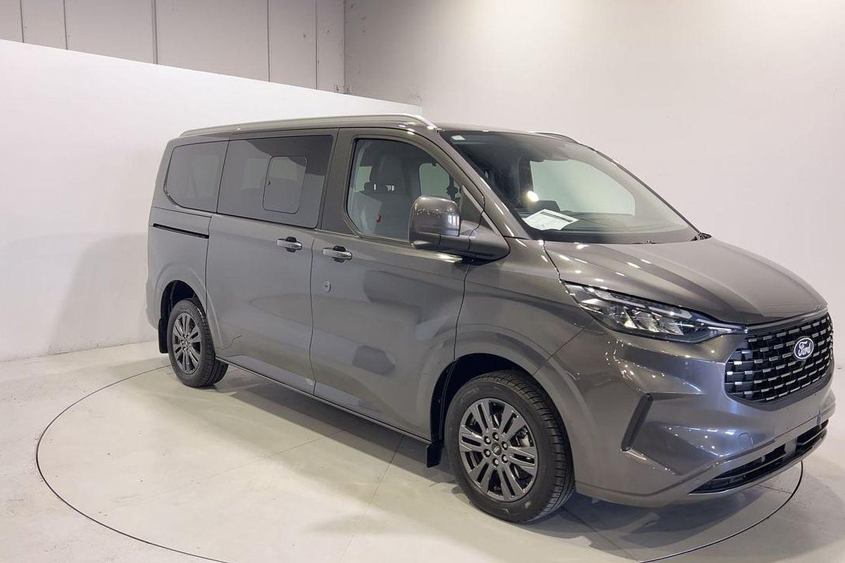 2025 Ford Tourneo Titanium X AV SWB
