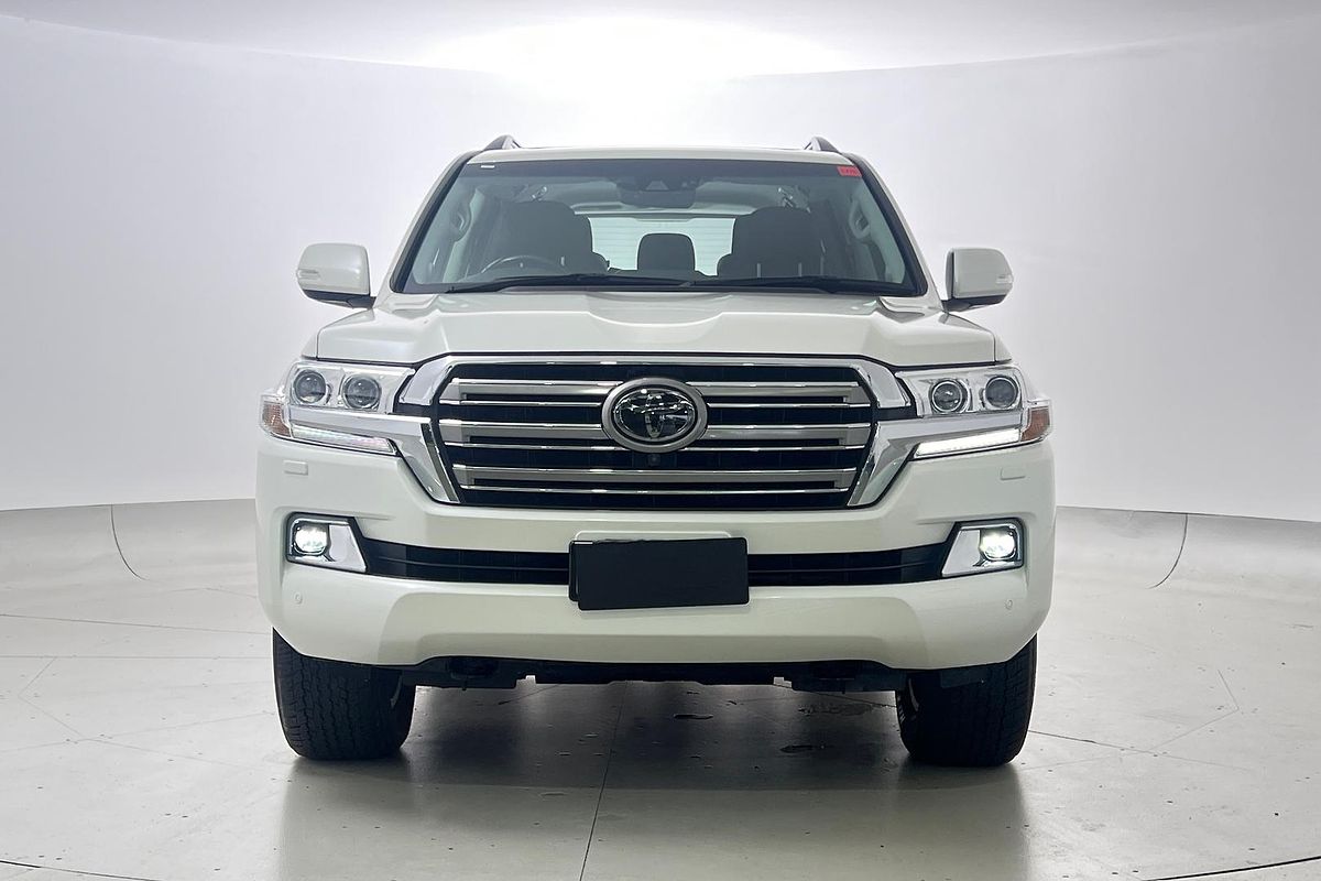 2020 Toyota Landcruiser LC200 SAHARA (4x4) VDJ200R