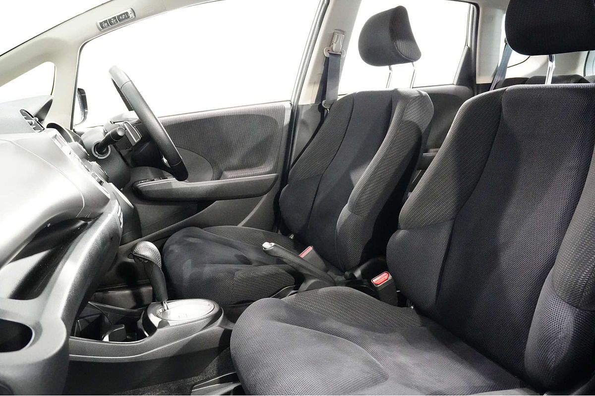2012 Honda Jazz Vibe-S GE