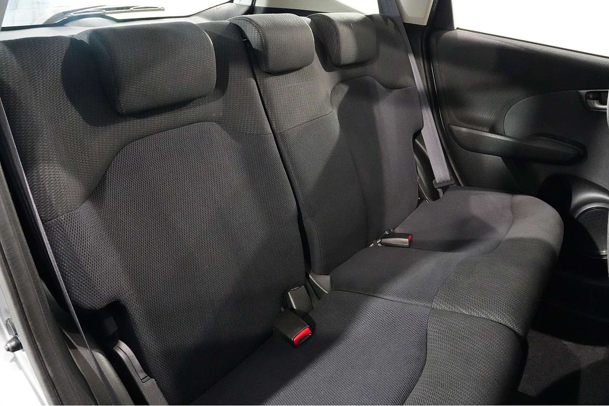2012 Honda Jazz Vibe-S GE