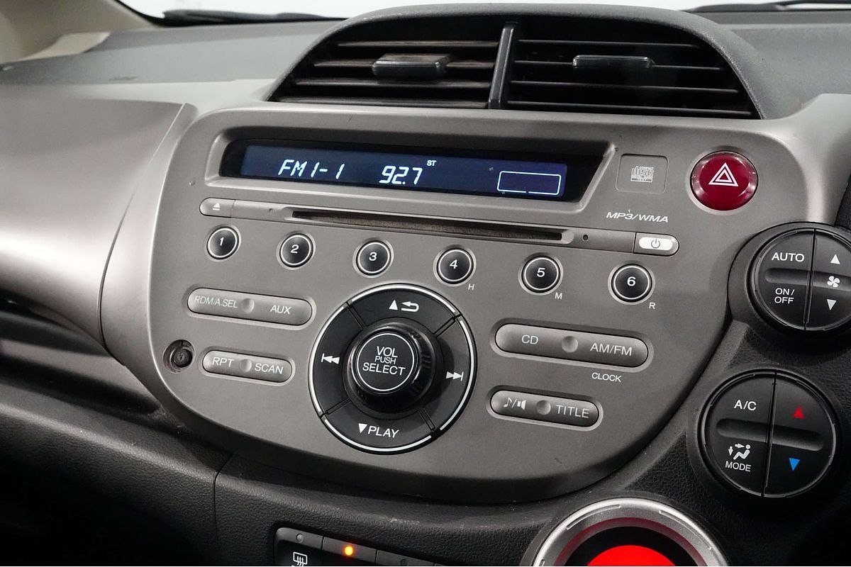 2012 Honda Jazz Vibe-S GE