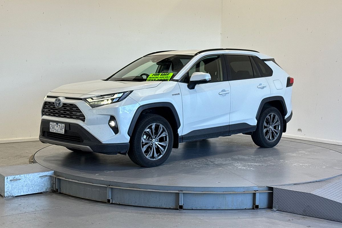 2024 Toyota RAV4 GXL AXAH52R