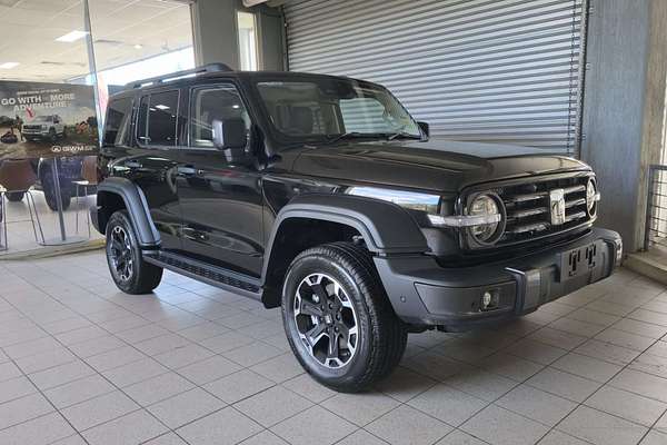 2026 GWM Tank 300 Lux Hi4-T PHEV P01
