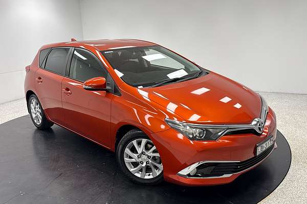 2017 Toyota Corolla Ascent Sport ZRE182R