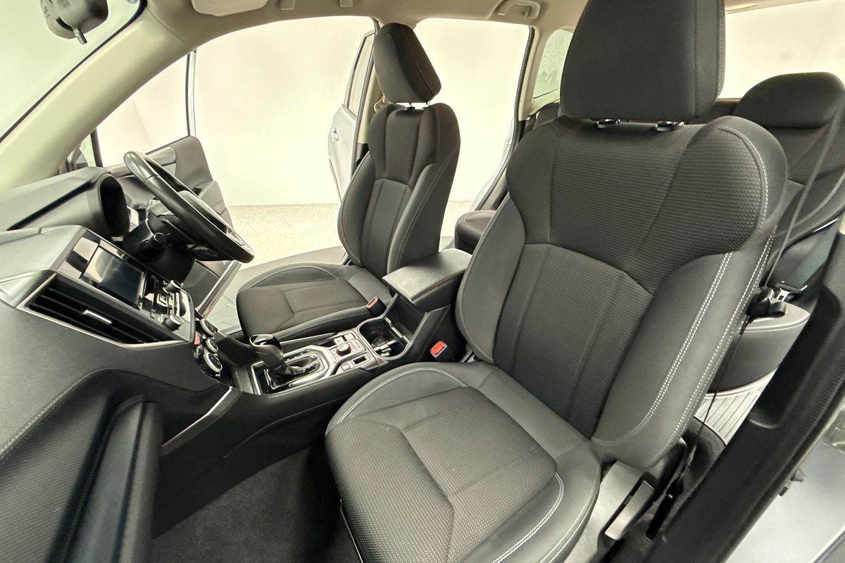 2020 Subaru Forester 2.5i S5