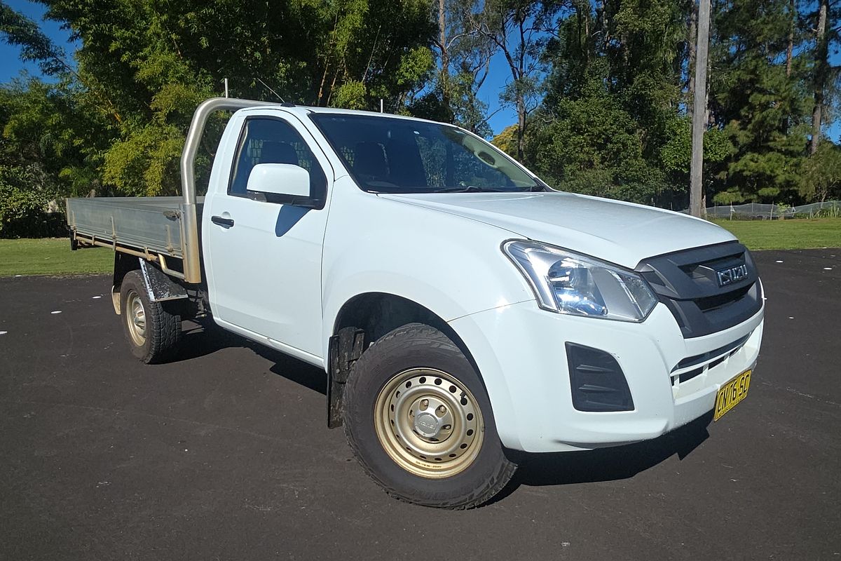 2017 Isuzu D-MAX SX High Ride Rear Wheel Drive