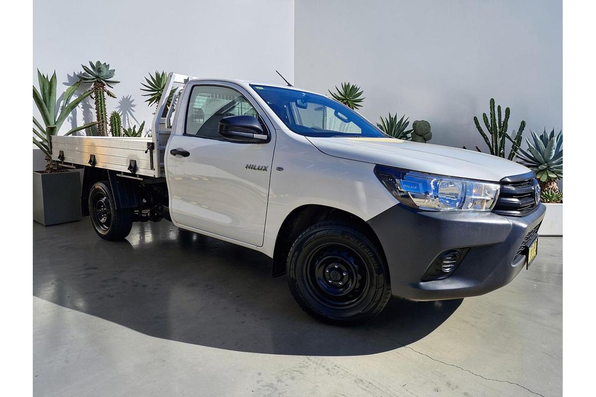 2017 Toyota Hilux Workmate TGN121R Rear Wheel Drive
