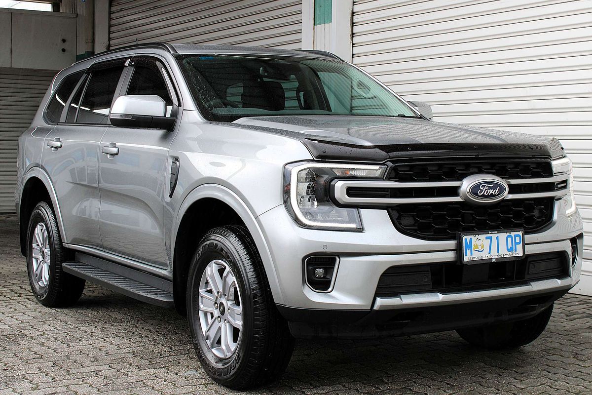 2025 Ford Everest Ambiente 2.0L