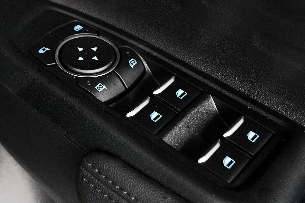 2025 Ford Everest Ambiente 2.0L