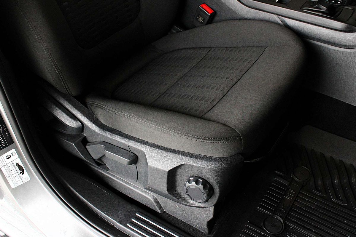 2025 Ford Everest Ambiente 2.0L