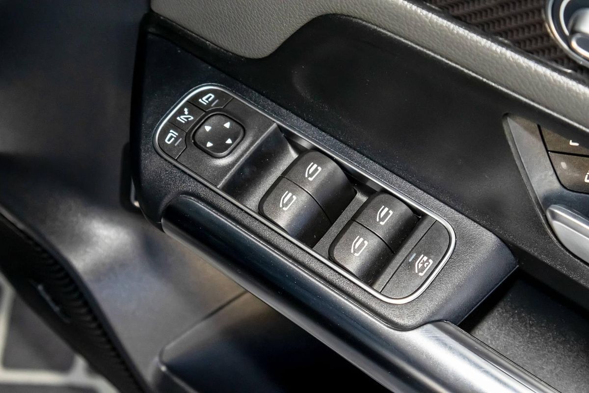 H247 802MY GLA45 AMG S WAG 5dr SSD 8sp 2.0T
