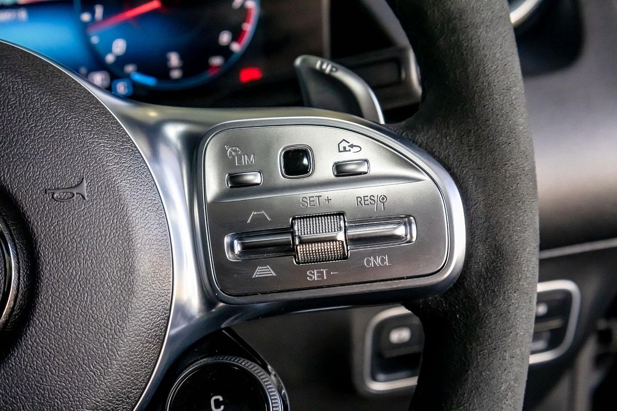 H247 802MY GLA45 AMG S WAG 5dr SSD 8sp 2.0T