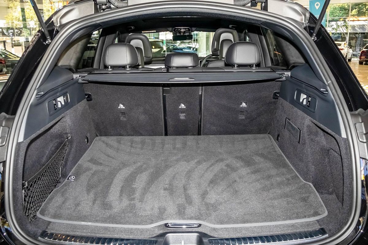 X254 806+056MY GLC200 WAG 9G 9 sp 2.0T/17kW