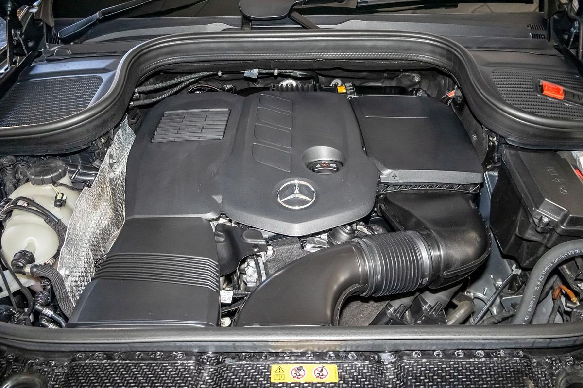 V167 805+055MY GLE300 d Editio n 7 WAG 9G 9sp