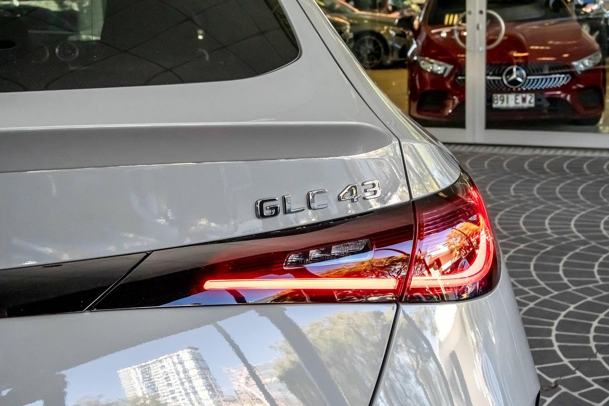 C254 806+056MY GLC43 AMG CPE S SM 9sp 2.0T/10k