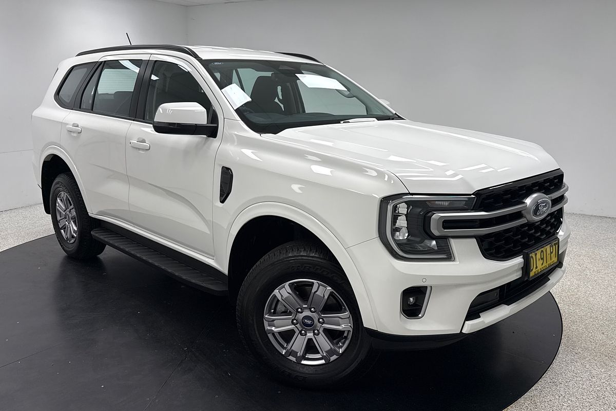 2024 Ford Everest Ambiente 2.0L