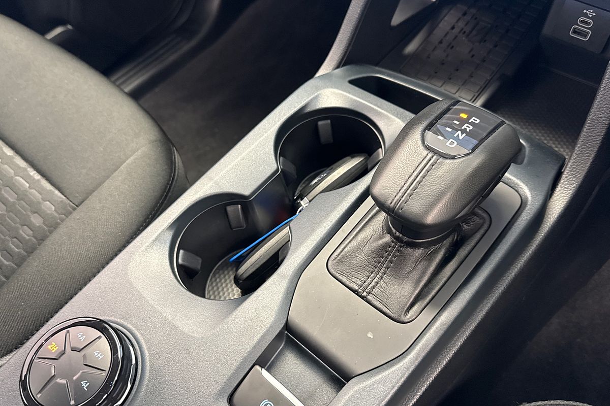 2024 Ford Everest Ambiente 2.0L