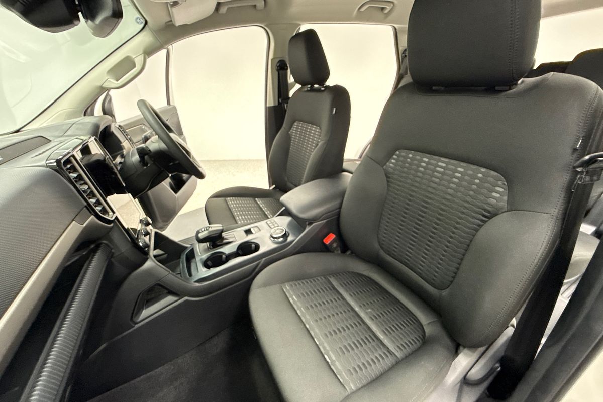 2024 Ford Everest Ambiente 2.0L