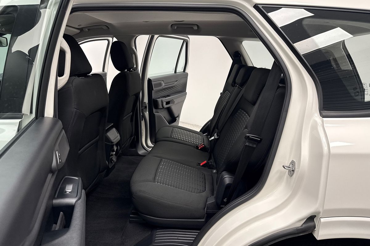 2024 Ford Everest Ambiente 2.0L