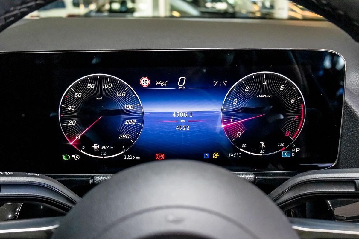 H247 806+056MY GLA200 Special Ed WAG DUAL 7sp