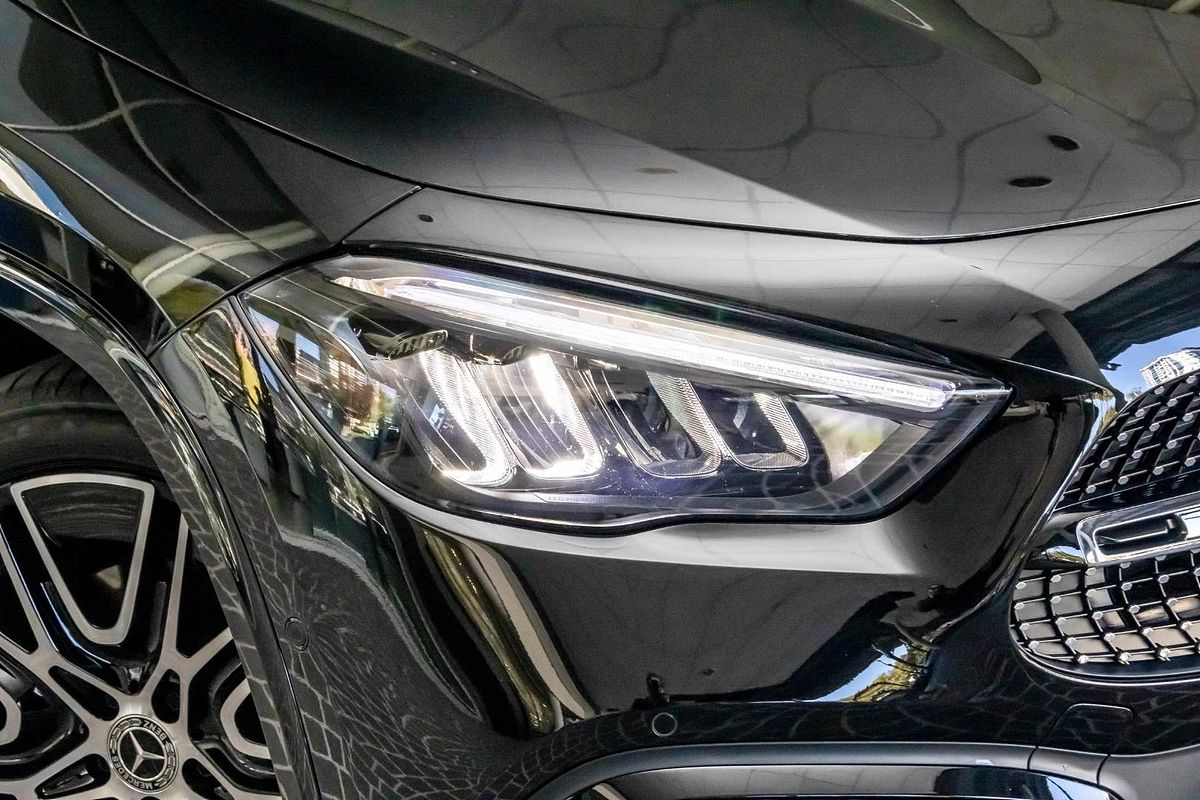 H247 806+056MY GLA200 Special Ed WAG DUAL 7sp