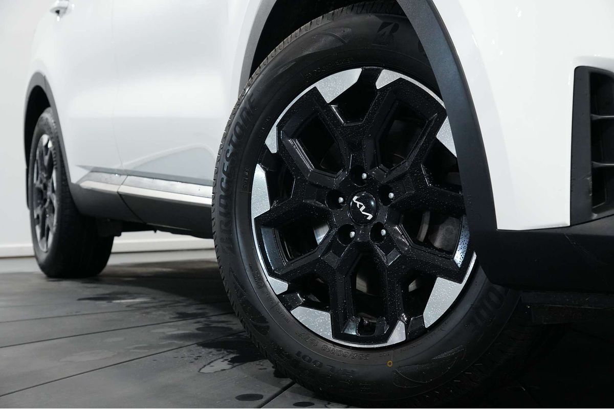 2023 Kia Sorento Sport MQ4 PE