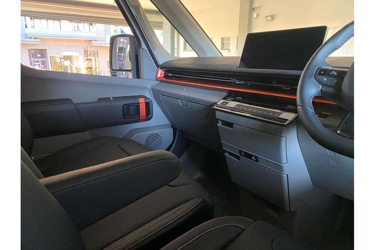 Super Van 6m, LWB, FWD, 106kwh, H2500
