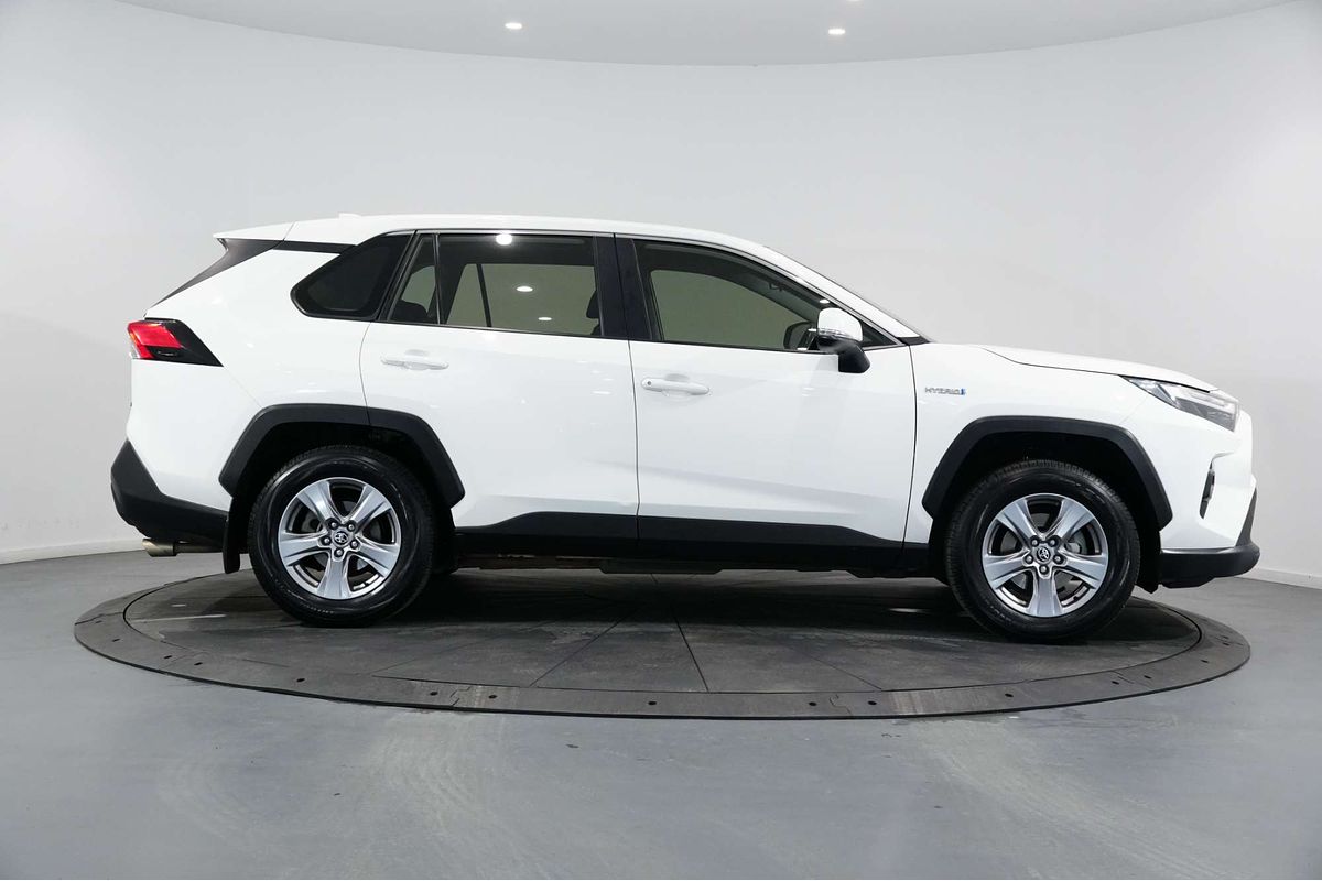 2021 Toyota RAV4 GX AXAH54R