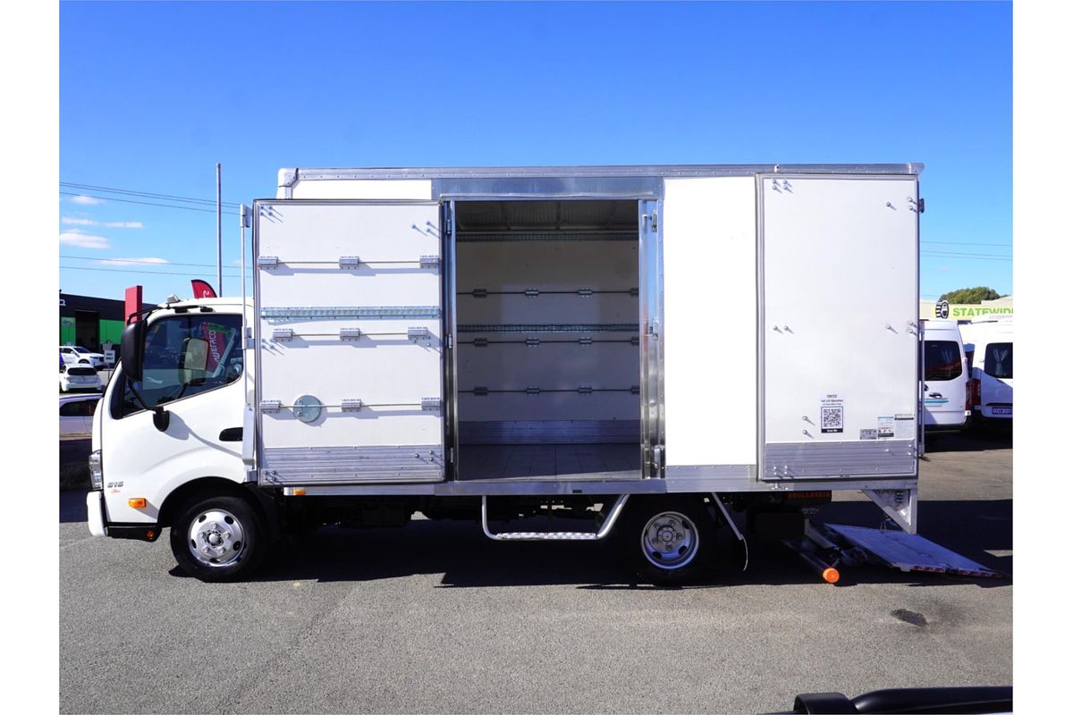 2022 Hino 300 Series 616 4x2