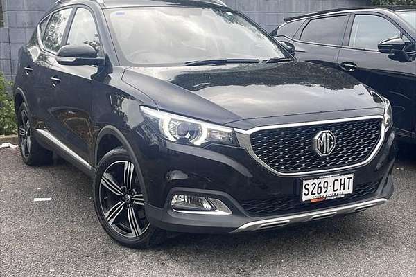 2020 MG ZS Essence AZS1