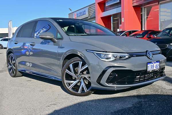 2024 Volkswagen Golf 110TSI R-Line 8