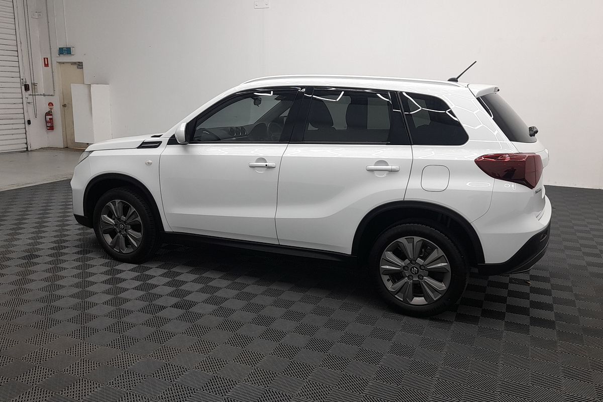 2023 Suzuki Vitara LY Series II
