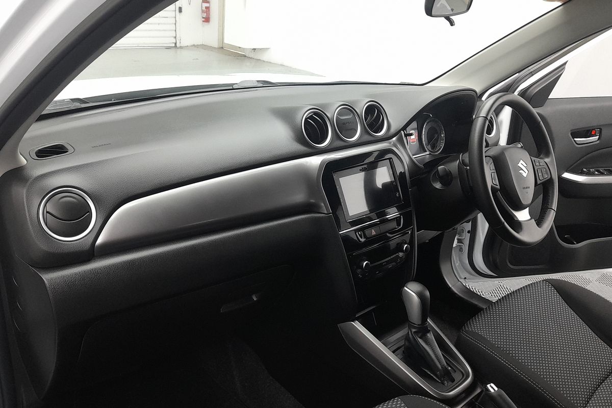 2023 Suzuki Vitara LY Series II