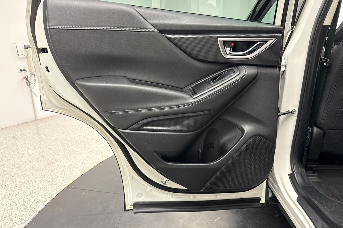 2020 Subaru Forester 2.5i Premium S5