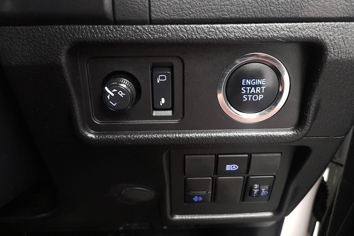 2021 Toyota Landcruiser Prado GX GDJ150R