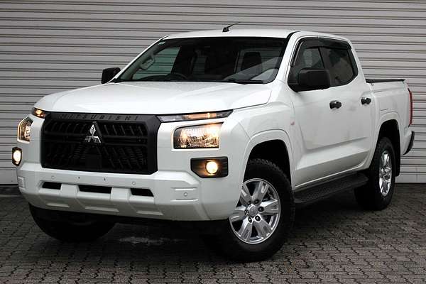 2024 Mitsubishi Triton GLX+ MV 4X4