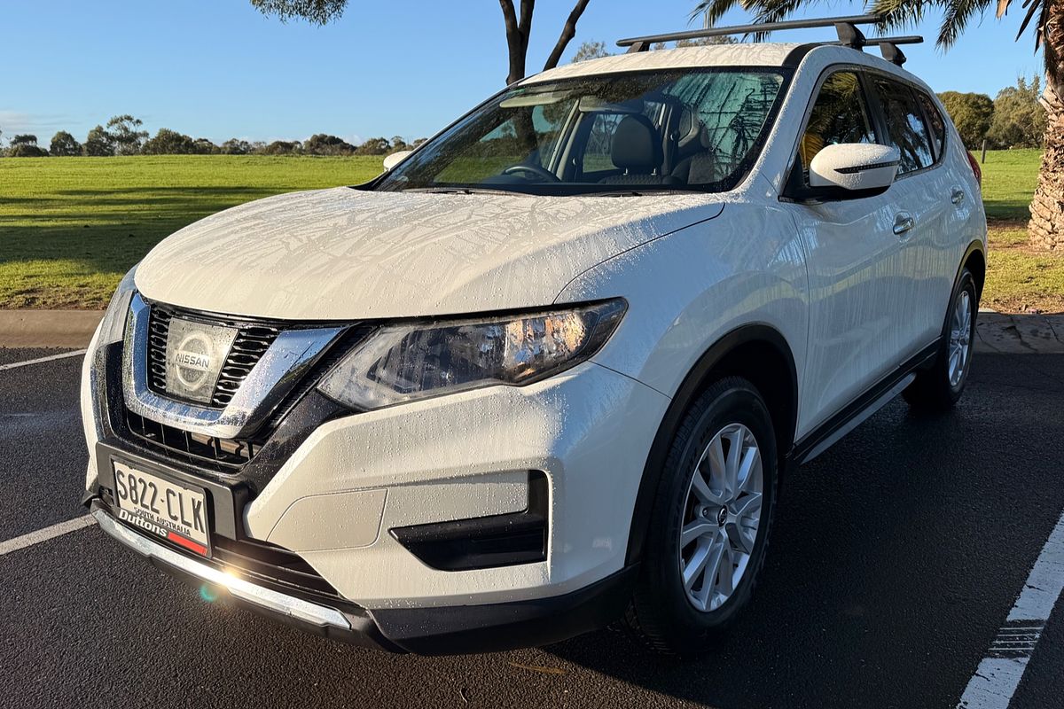 2017 Nissan X-TRAIL ST T32