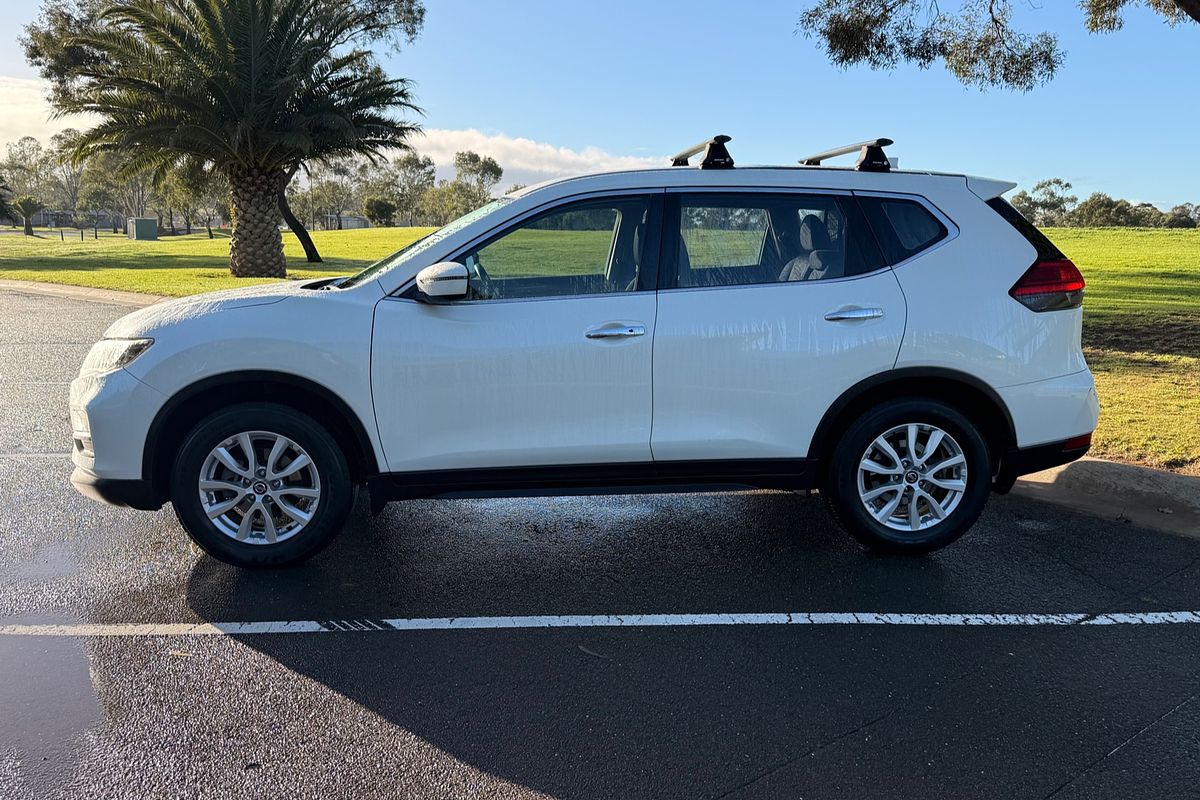 2017 Nissan X-TRAIL ST T32