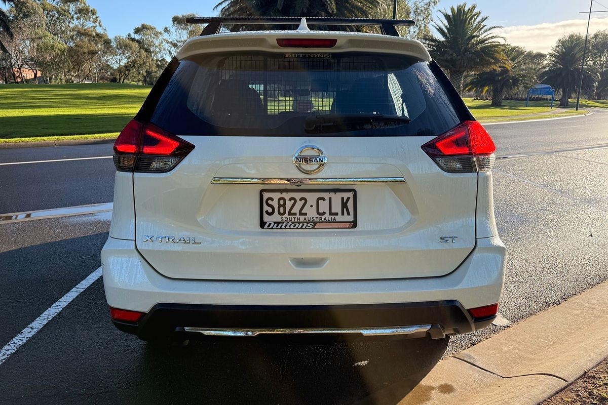 2017 Nissan X-TRAIL ST T32