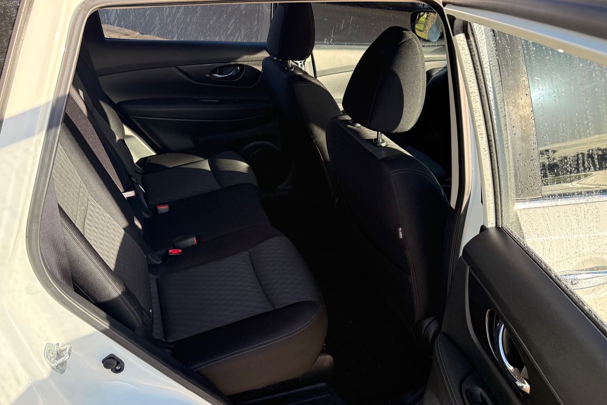 2017 Nissan X-TRAIL ST T32