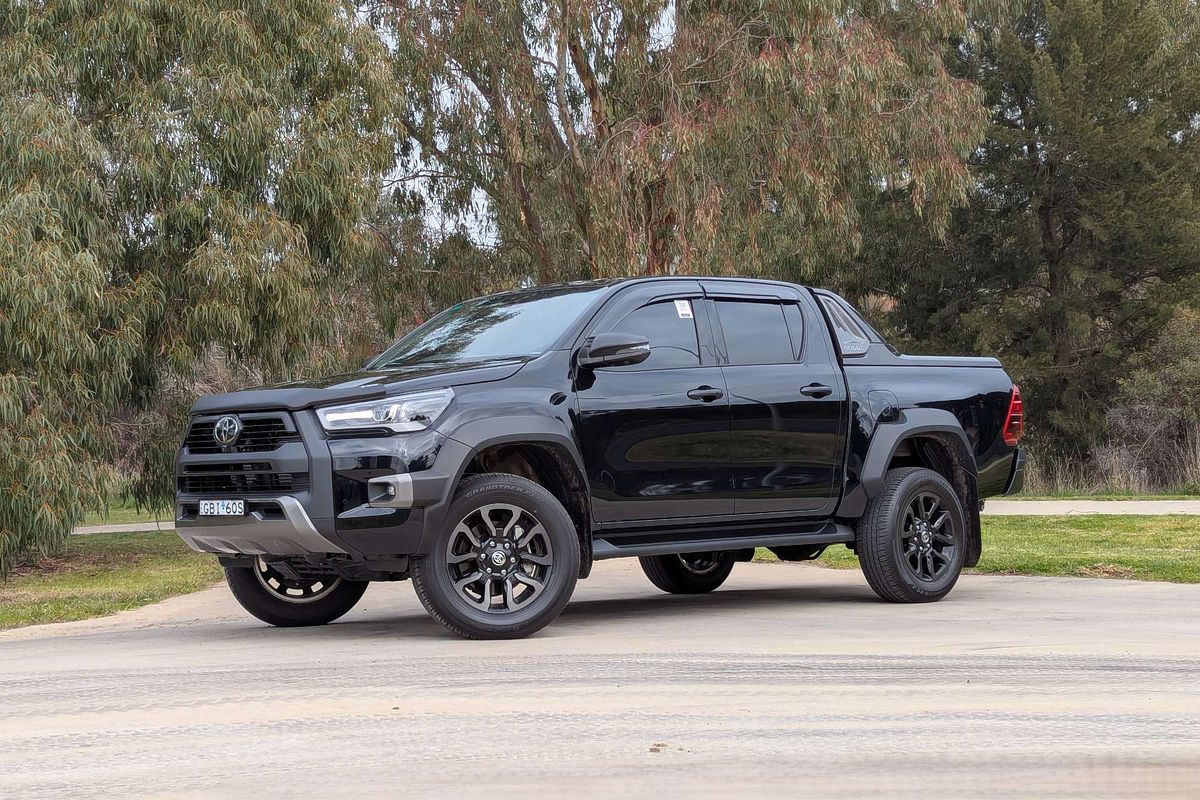 2025 Toyota Hilux