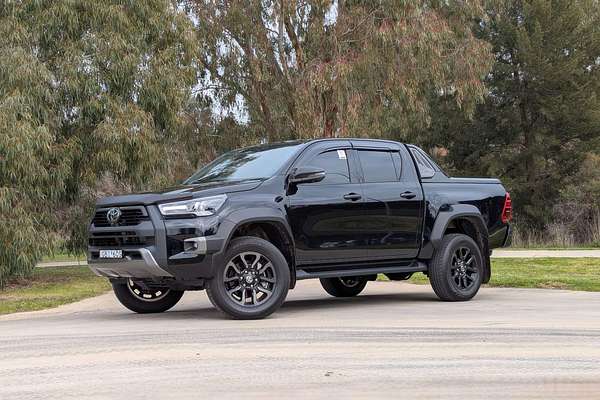 2025 Toyota Hilux