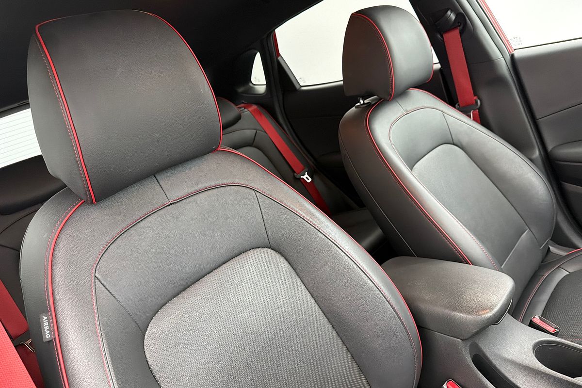 2020 Hyundai Kona Elite OS.3