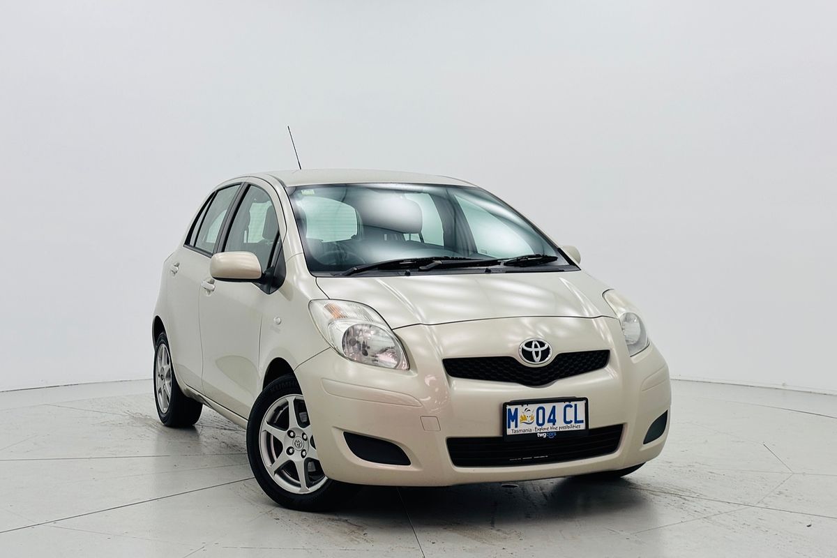 Yaris YRS 1.5L Petrol Manual 5 Door Hatch