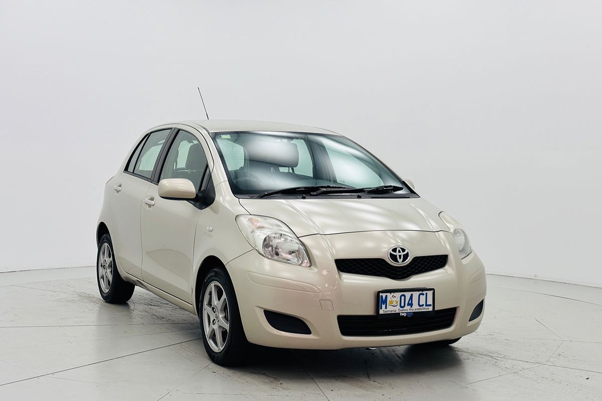 Yaris YRS 1.5L Petrol Manual 5 Door Hatch
