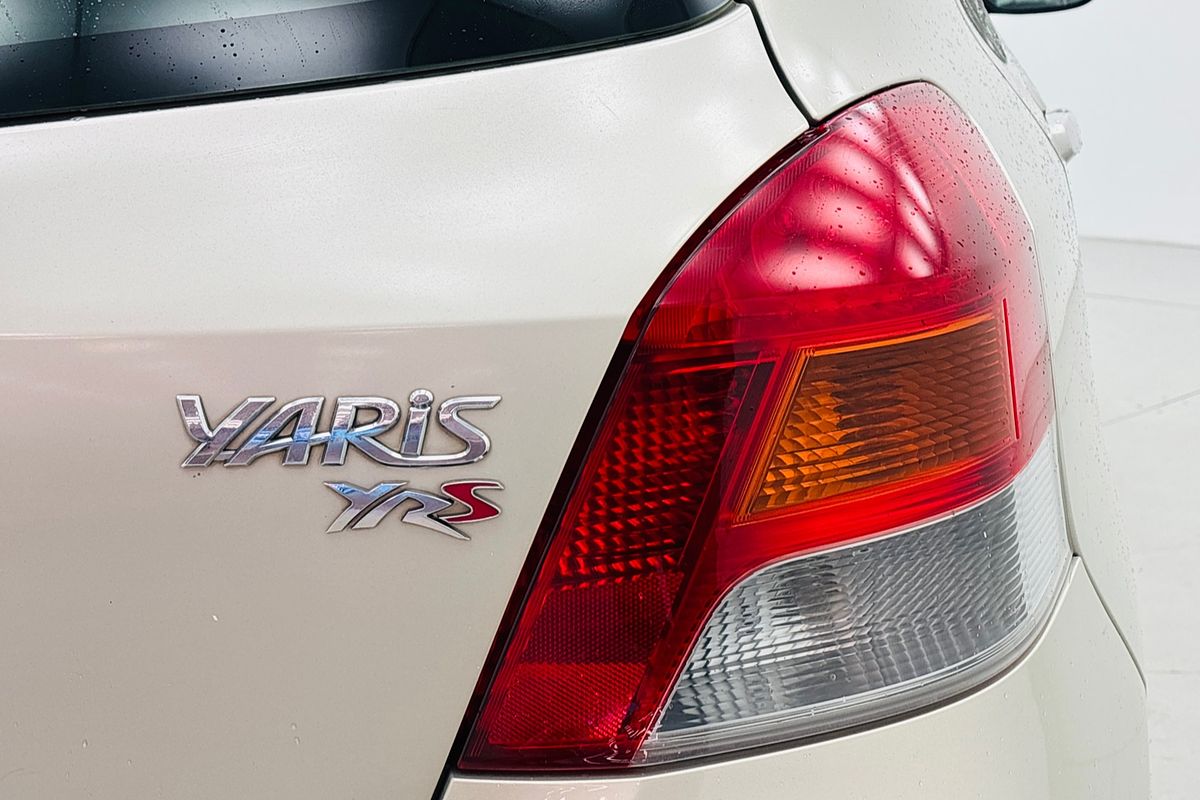 Yaris YRS 1.5L Petrol Manual 5 Door Hatch