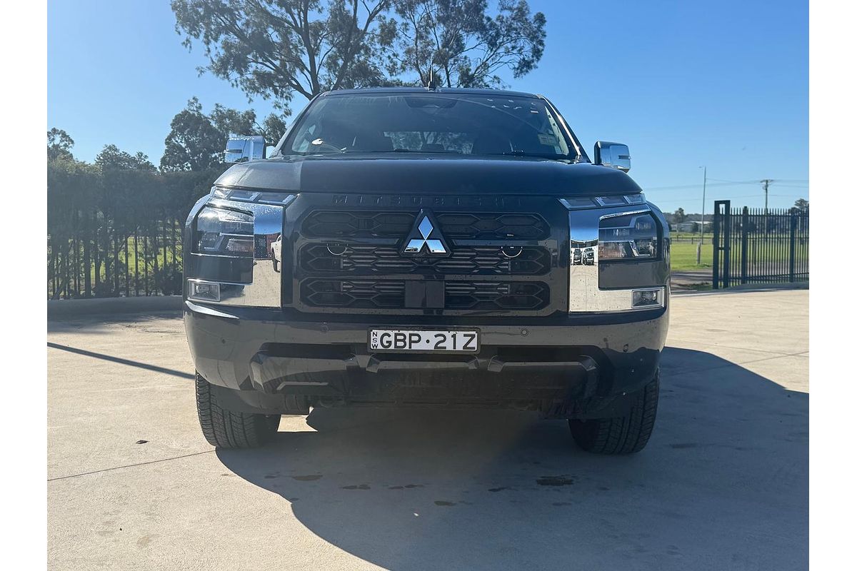 2025 Mitsubishi Triton GLS MV 4X4