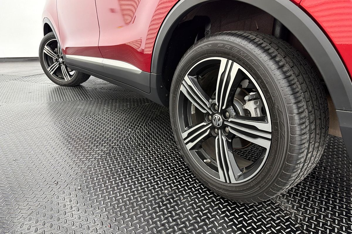 2020 MG ZS Essence AZS1