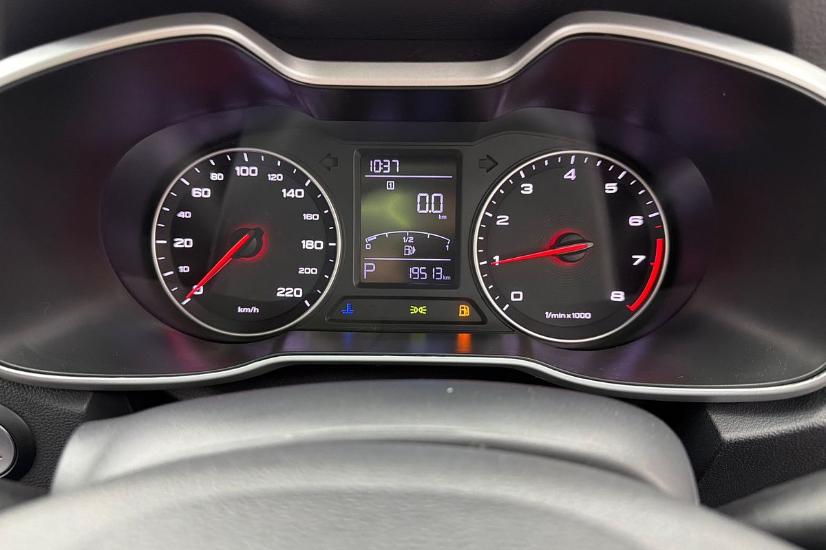 2020 MG ZS Essence AZS1